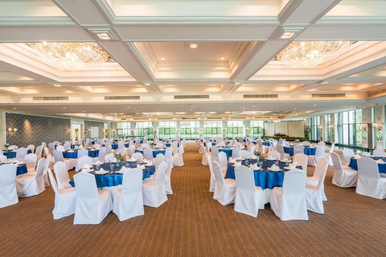 Royal Wing Suites & Spa Pattaya Exterior photo