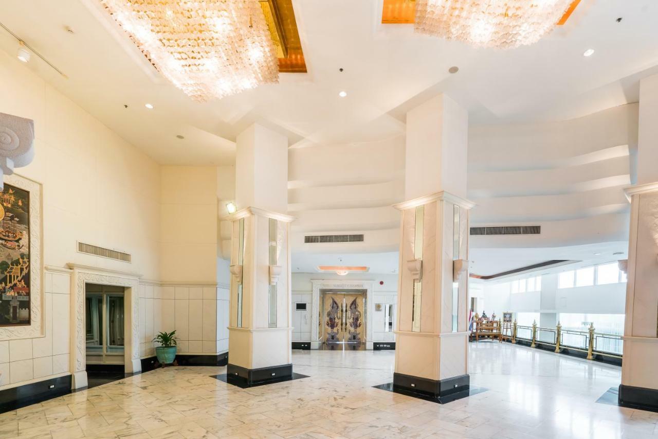 Royal Wing Suites & Spa Pattaya Exterior photo