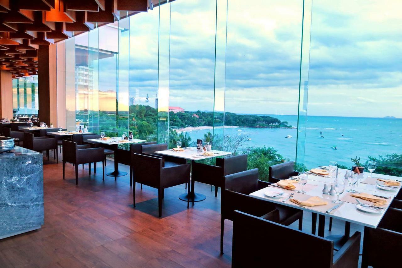Royal Wing Suites & Spa Pattaya Exterior photo