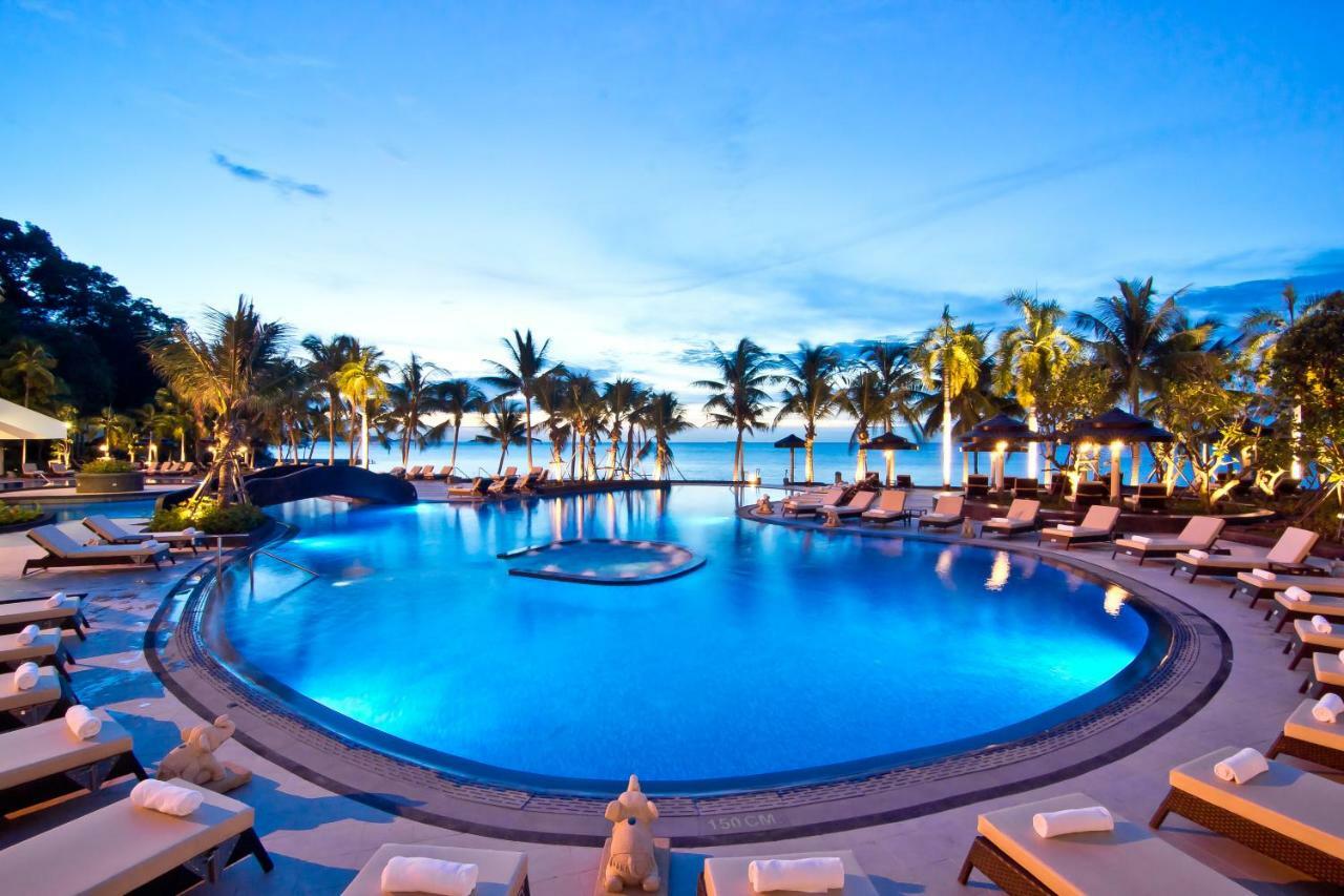 Royal Wing Suites & Spa Pattaya Exterior photo