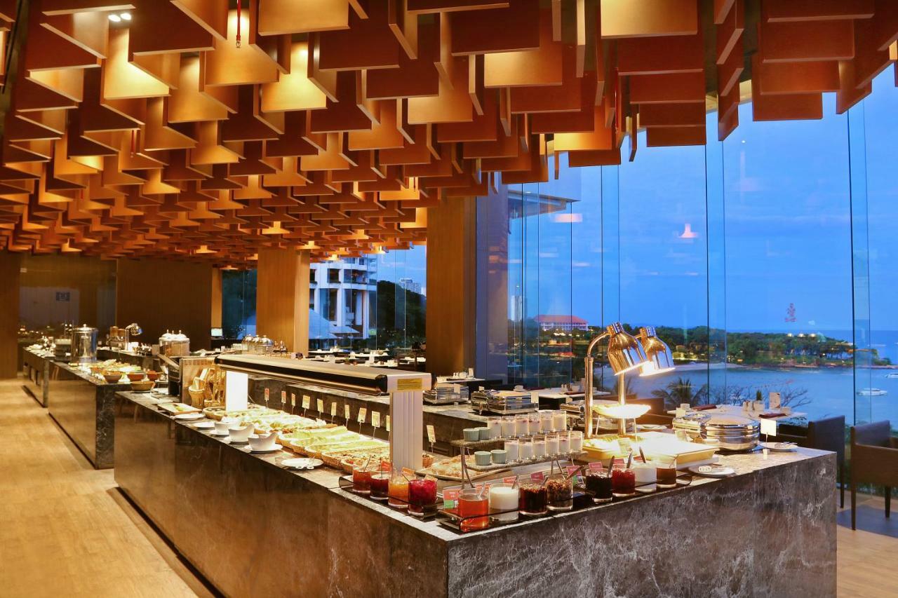 Royal Wing Suites & Spa Pattaya Exterior photo